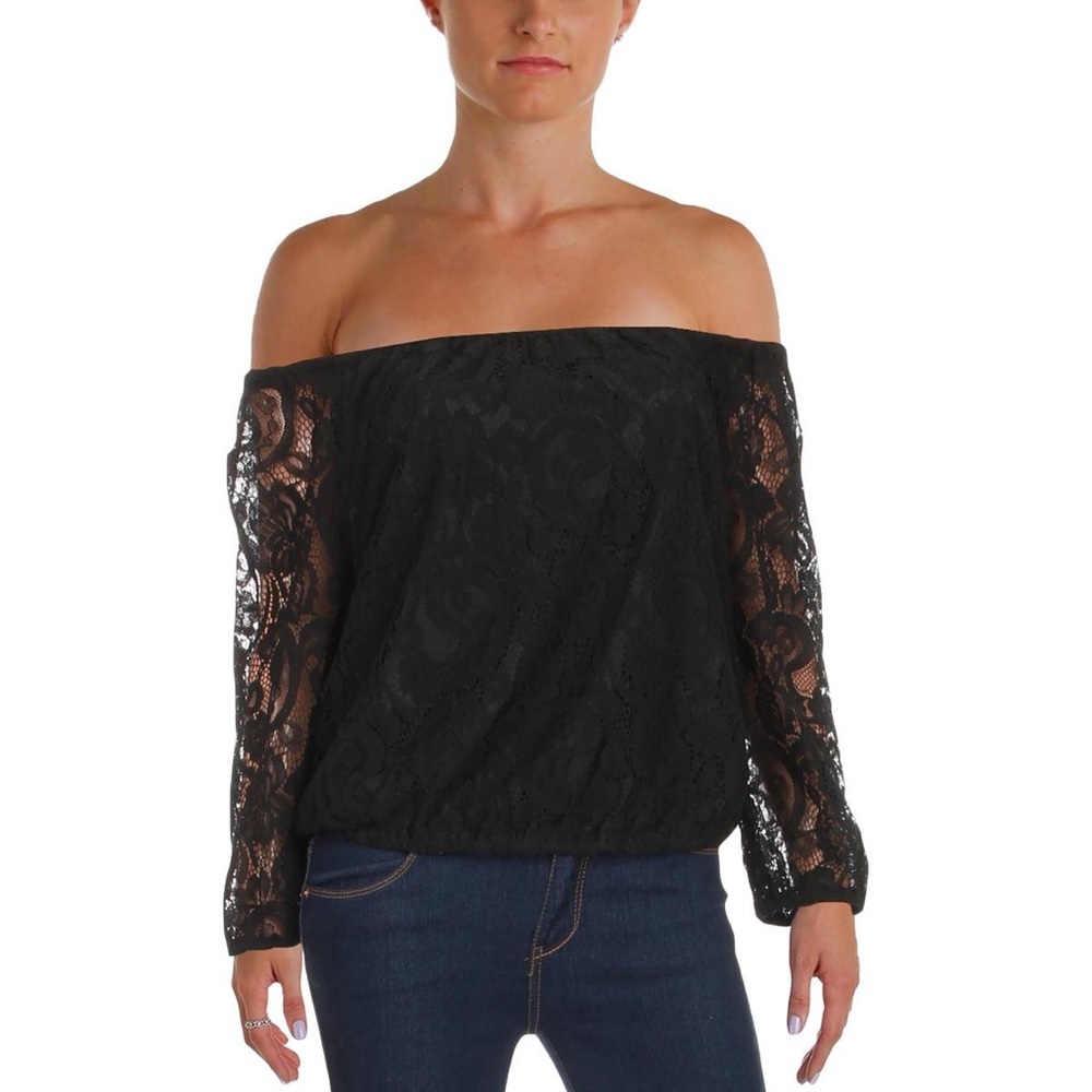 NWT Karla Lace Off-The-Shoulder Top